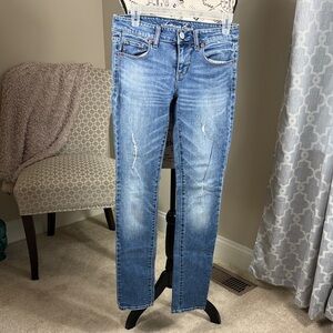 American Eagle Classic Blue Women's Jeans